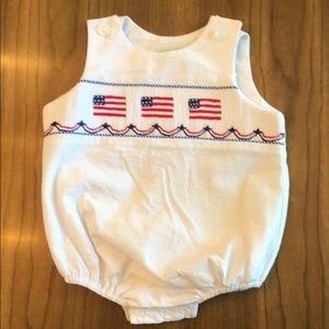 Classic Whimsy Patriotic Flag Bunting Bubble